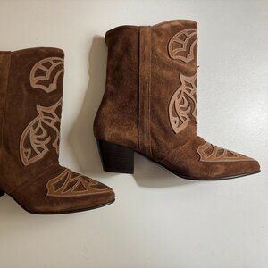 Vero Cuoio Women's Suede Ankle Boots Size 8